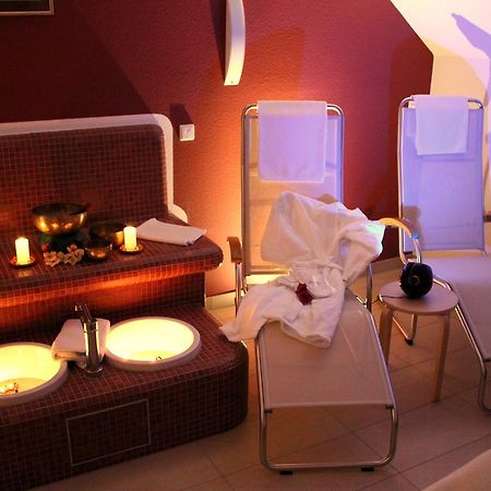 Landhotel Loenskrug Hellental Екстер'єр фото