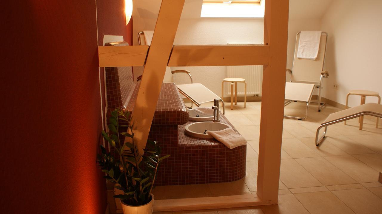 Landhotel Loenskrug Hellental Екстер'єр фото